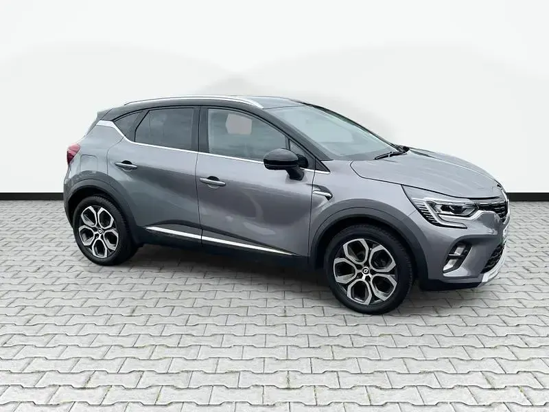 Used Renault Captur Techno 90 HP (66 kW) 2023 Grey/black SUV