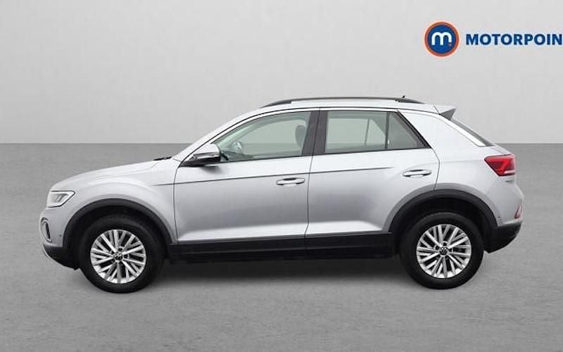 Used VW T-Roc Life 150 HP (110 kW) 2025 SUV