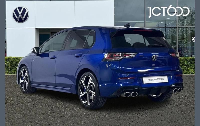 Second-hand VW Golf VIII R 333 CP (244 kW) 2025 Albastru Hatchback