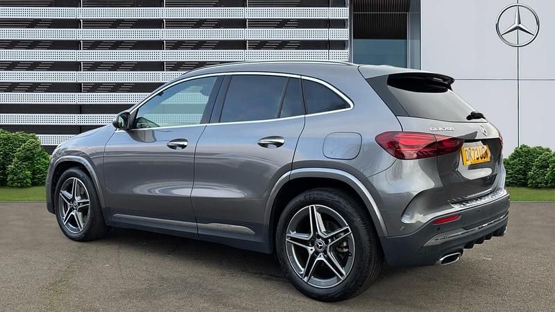 Used Mercedes GLA200 Executive 163 HP (119 kW) 2023 SUV