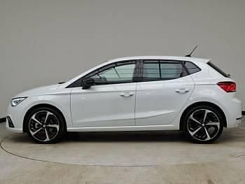 Used Seat Ibiza FR Sport 110 HP (80 kW) 2023 White Hatchback