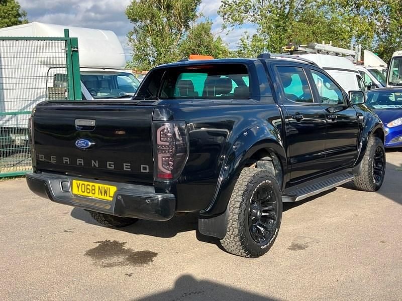 Used Ford Ranger 200 HP (147 kW) 2018 Black Pickup