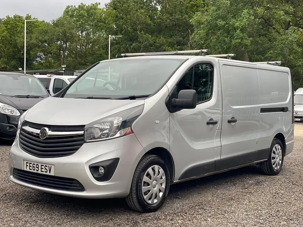 Used Vauxhall Vivaro Sportive 2019 Silver MPV