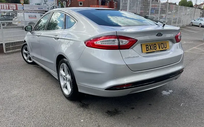 Usado Ford Mondeo Titanium 160 HP (117 kW) 2017 Citadino