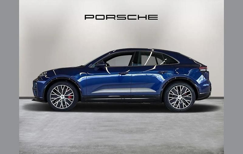 Used Porsche Macan Turbo 469 kW (639 HP) 2025 Blue SUV