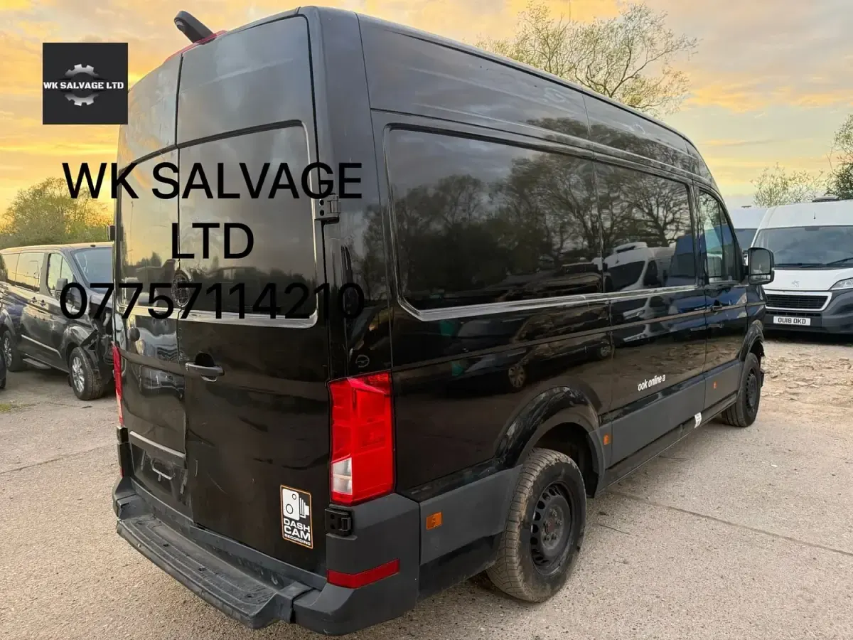 Used VW Crafter Startline 140 HP (102 kW) 2021 Black Van