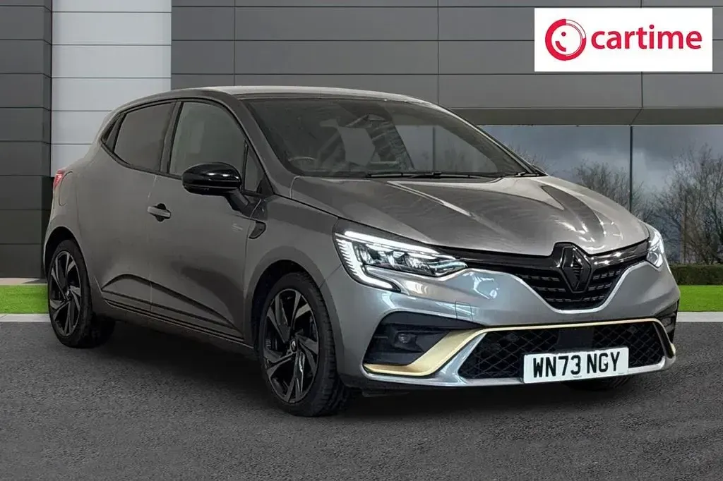 Used Renault Clio Engineered 145 HP (106 kW) 2023 Hatchback