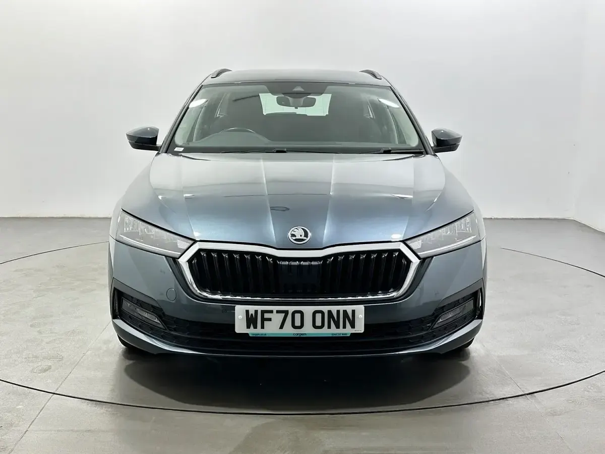 Used Skoda Octavia SE Technology 110 HP (80 kW) 2021 Grey Estate