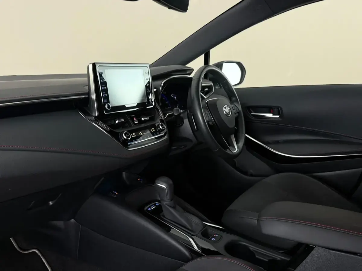 Used Toyota Corolla 2019 Bronze Hatchback