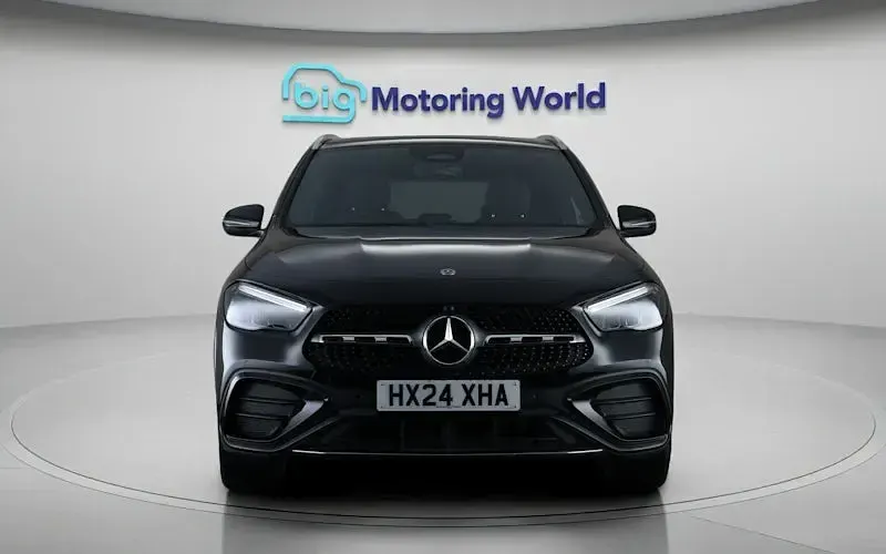 Usado Mercedes GLA200 Executive 163 HP (119 kW) 2026 SUV