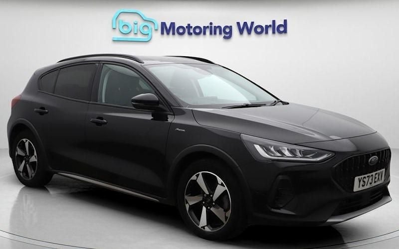 Black Used 2023 Ford Focus Active Hatchback | £17,200 (Fair price) - Image 1/4