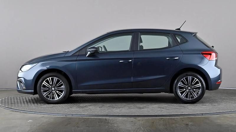 Used Seat Ibiza SE Technology 80 HP (58 kW) 2023 Grey Hatchback