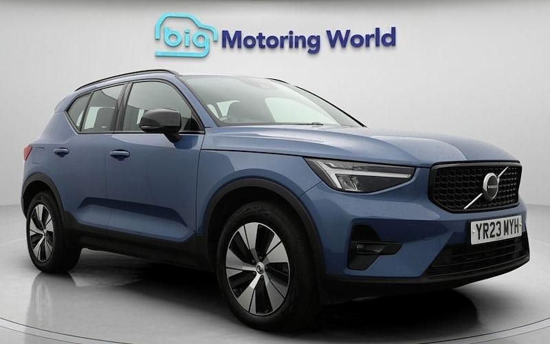 Used Volvo XC40 Plus 211 HP (155 kW) 2023 Blue SUV