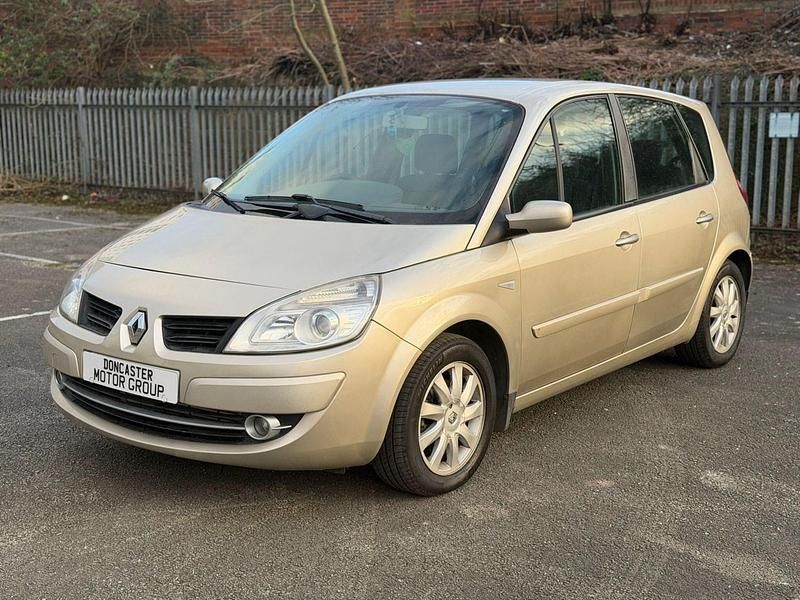 Used Renault Scénic II Dynamique 106 HP (77 kW) 2008 Gold MPV