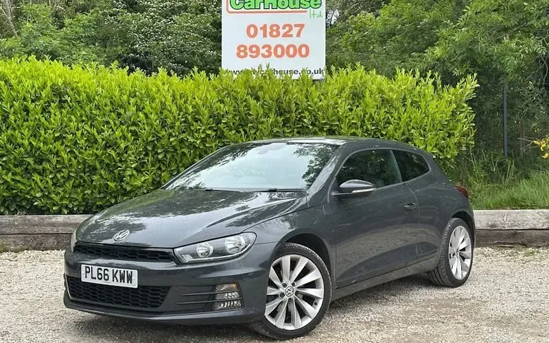 Usado VW Scirocco GT 150 CV (110 kW) 2016 Gris Coupe