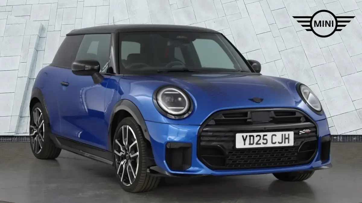 Usado Mini Cooper S Hatch 201 HP (147 kW) 2025 Azul Citadino