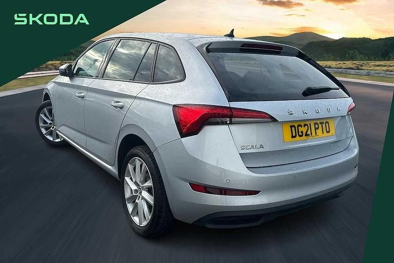 Used Skoda 110 R SE L 81 HP (59 kW) 2021 Brilliant silver metallic Estate