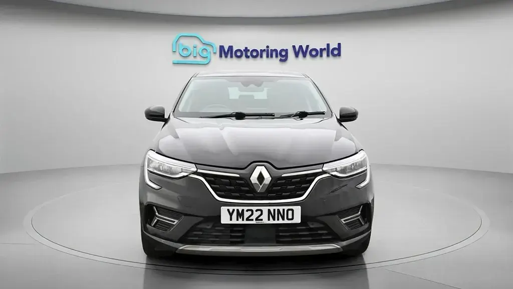 Used Renault Arkana Version S 145 HP (106 kW) 2022 Black SUV