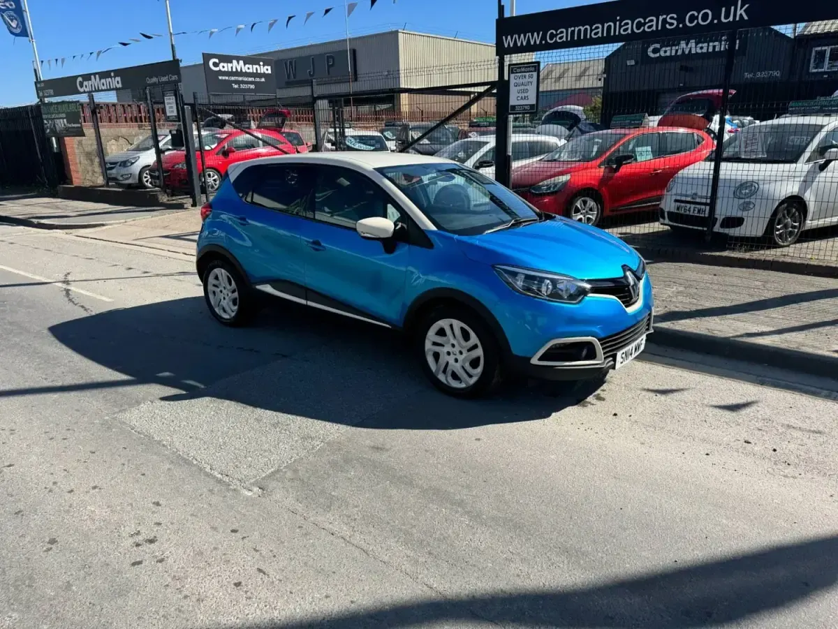 Second-hand Renault Captur Dynamique 90 CP (66 kW) 2014 Albastru SUV