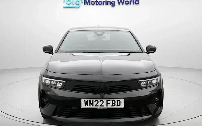 Used Vauxhall Astra GS Line 131 HP (96 kW) 2025 Hatchback