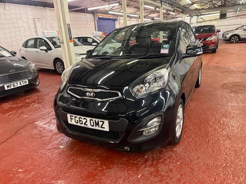 Used Kia Picanto 68 HP (50 kW) 2012 Black Hatchback