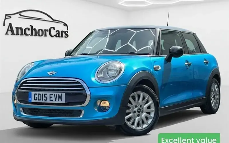 Used Mini Cooper Hatch 136 HP (100 kW) 2017 Hatchback