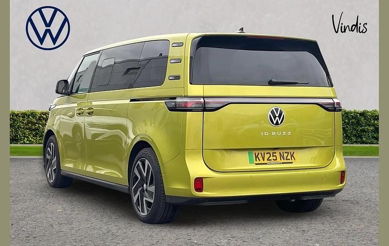 New VW ID. Buzz Pro 210 kW (286 HP) 2025 Yellow MPV