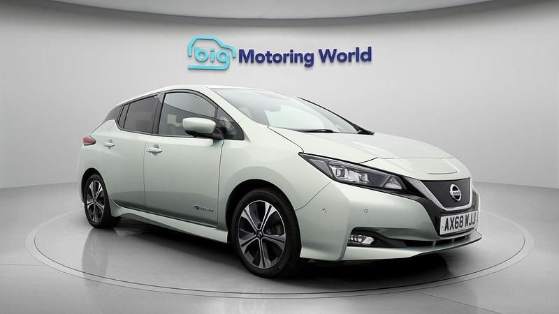 Used 2019 Nissan Leaf Tekna Hatchback | £7,800 (Fair price) - Image 1/4