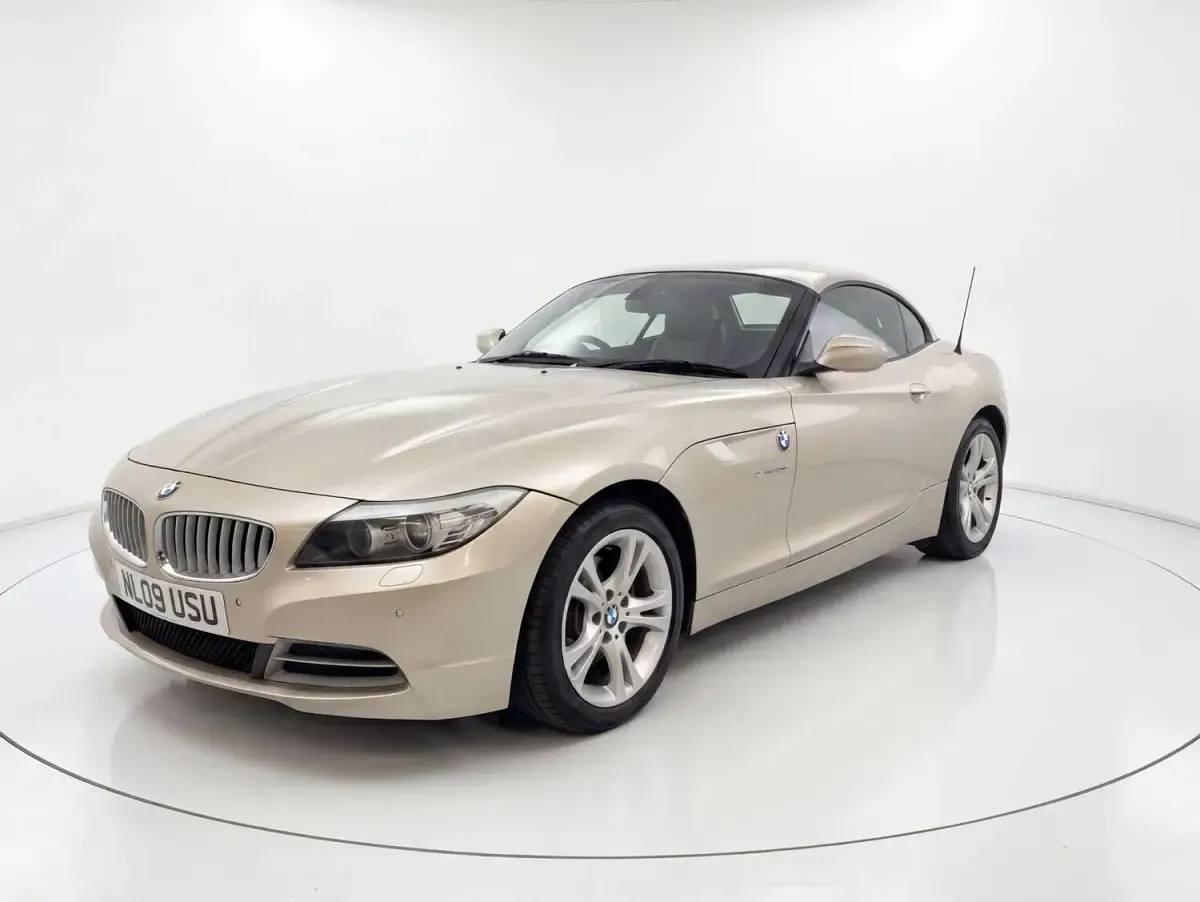 Used BMW Z4 Sport Line 300 HP (220 kW) 2009 Silver Cabriolet