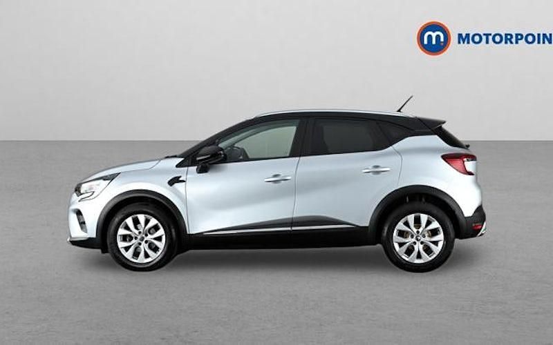 Używany Renault Captur Iconic 140 KM (102 kW) 2021 Szary SUV