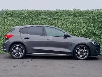 Used Ford Focus Active X 125 HP (91 kW) 2020 Grey Hatchback
