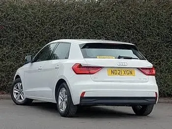 Used Audi A1 Design 95 HP (69 kW) 2021 White SUV