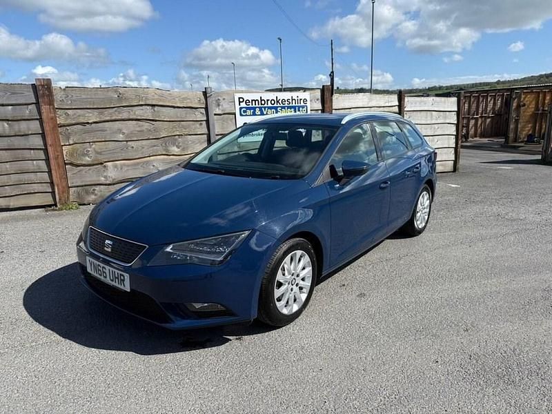 Begagnad Seat Leon Ecomotive 110 HK (80 kW) 2016 Blå Kombi