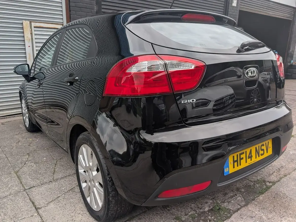 Used Kia Rio 2014 Black Hatchback