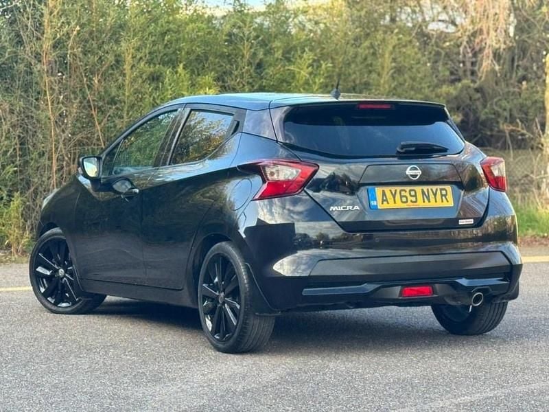 Used Nissan Micra Acenta 71 HP (52 kW) 2019 Black Hatchback