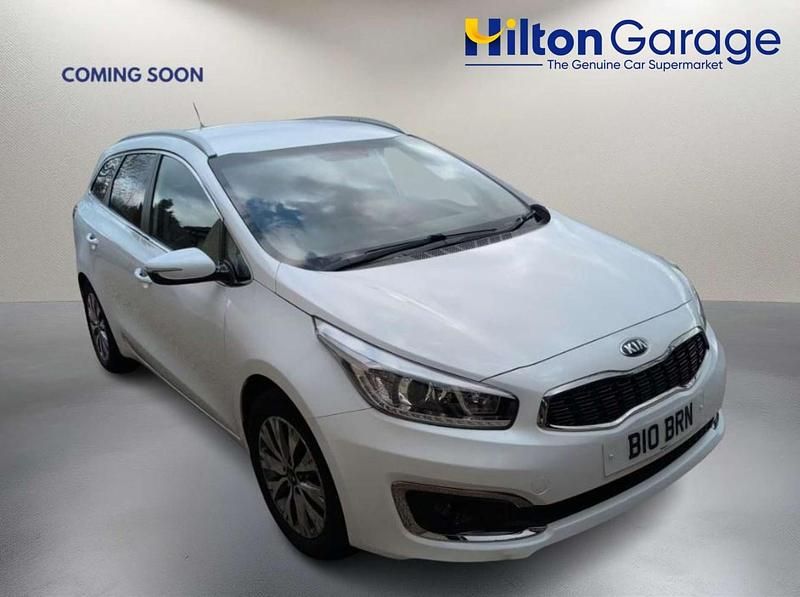 Used Kia Ceed 2016 White Hatchback