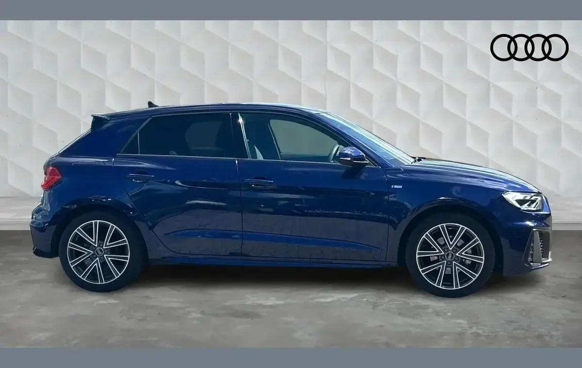 Used Audi A1 S-Line 113 HP (83 kW) 2025 Blue SUV