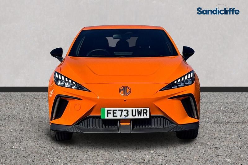 Used MG MG4 EV Trophy 149 kW (203 HP) 2024 Orange Hatchback