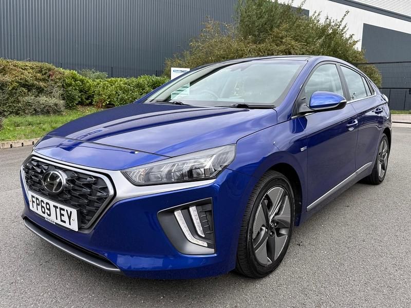 Blue Used 2019 Hyundai Ioniq Edition Sedan | £8,995 (Super price) - Image 1/3