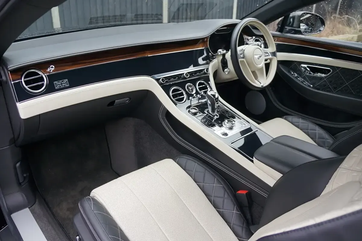 Used Bentley Continental 635 HP (467 kW) 2018 Onyx Coupe