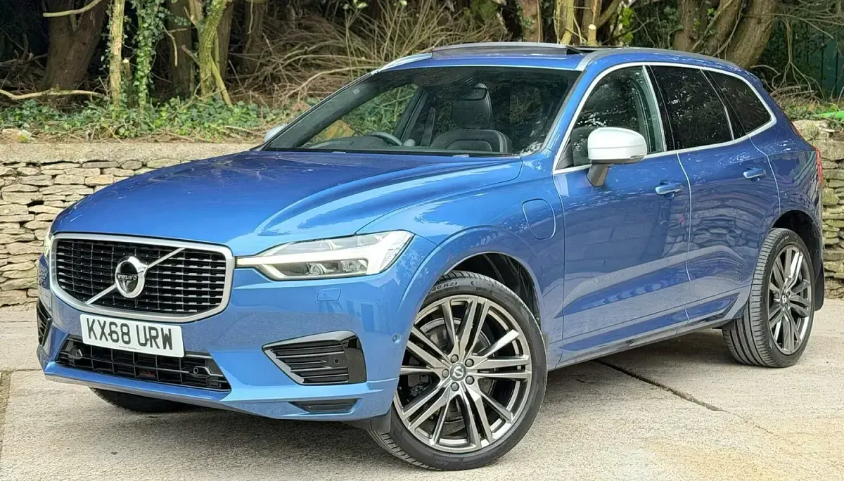 Used Volvo XC60 R-Design Pro 2018 Blue SUV