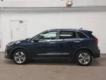 Used Kia e-Niro 150 kW (204 HP) 2020 Blue SUV