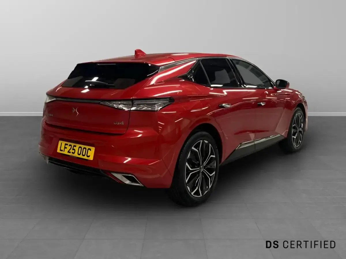 New DS Automobiles DS4 Rivoli 222 HP (163 kW) 2025 Red SUV