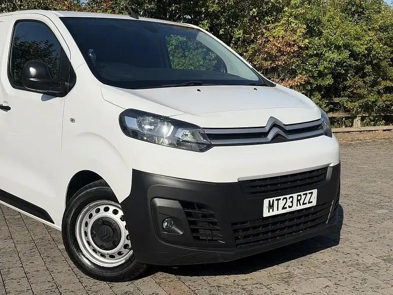 Used Citroën Dispatch 2023 White MPV