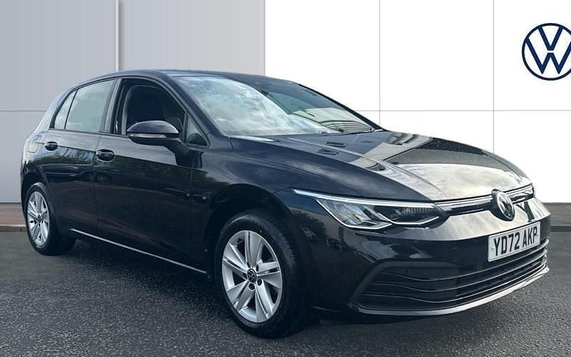 Used 2024 VW Golf VIII Life Hatchback | £17,053 (Good price) - Image 1/4