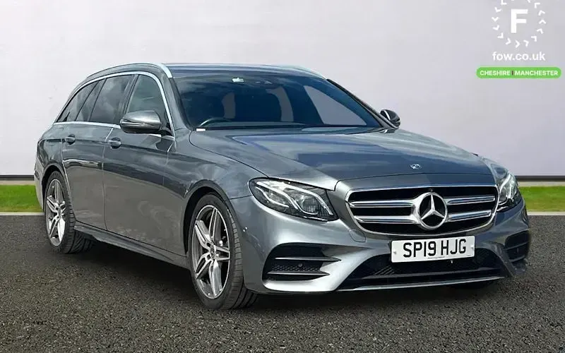 Used Mercedes E220 AMG line 194 HP (142 kW) 2019 Estate