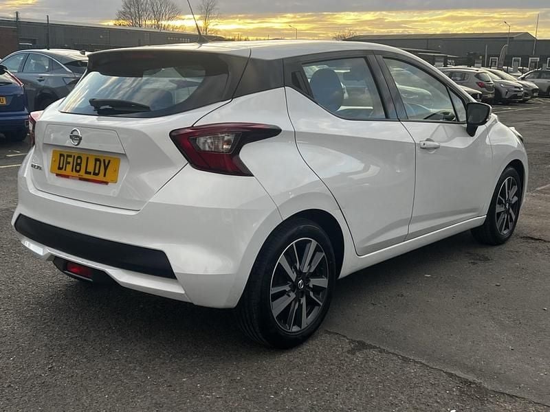 Used Nissan Micra Acenta 90 HP (66 kW) 2018 White Hatchback