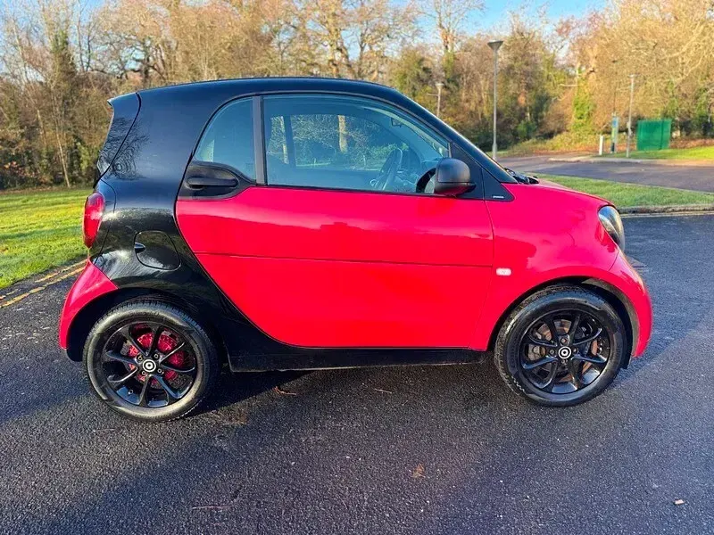 Used Smart ForTwo Coupé Passion 71 HP (52 kW) 2017 Black Coupe