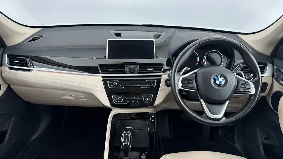 Used BMW X1 xLine 176 HP (129 kW) 2021 White SUV