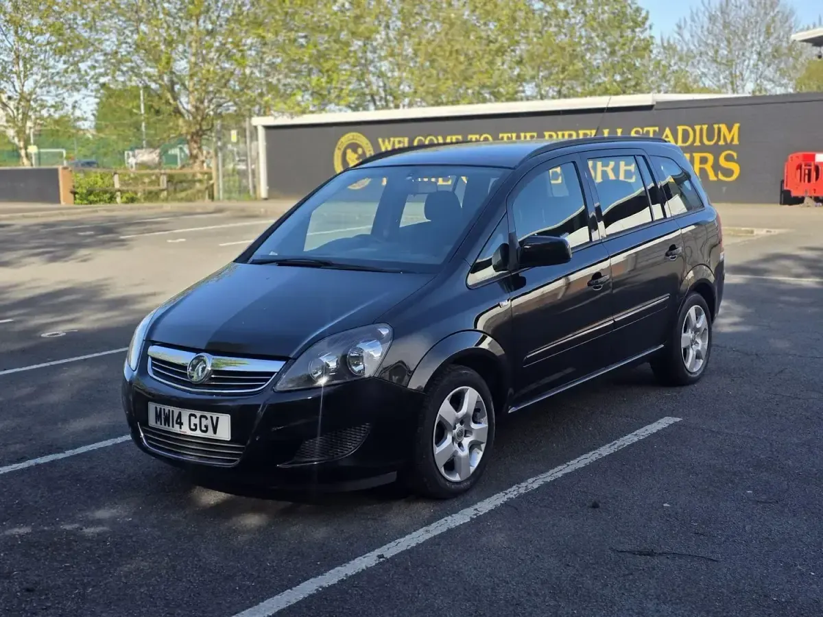 Second-hand Vauxhall Zafira 2014 Negru Monovolum
